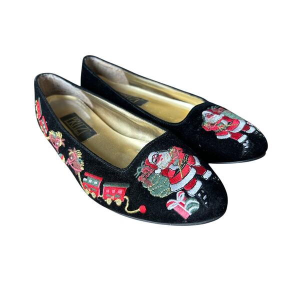 Vintage Pritzi Black Velvet Women's Embroidered Christmas Flats Santa Train sz 7 - Picture 1 of 11
